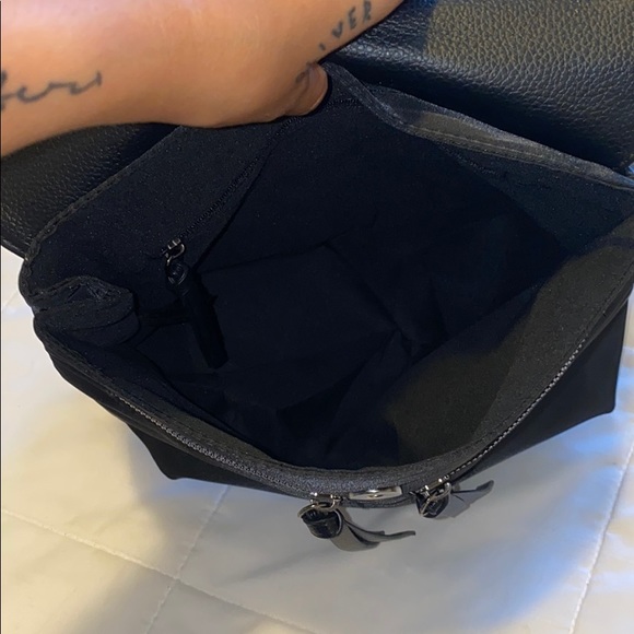 Botkier Trigger Backpack - Picture 3 of 4